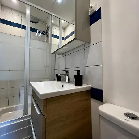 Sweet Apartment *
